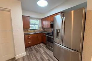 1959 SE 3rd St, Deerfield Beach, FL 33441 - Photo 3