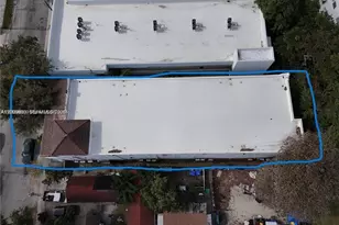 1021 NW 3rd St, Miami, FL 33128 - Photo 5