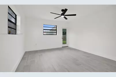 16911 NE 6th Ave, North Miami Beach, FL 33162 - Photo 47