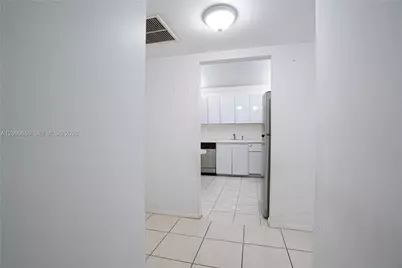 600 Three Islands Blvd #316, Hallandale Beach, FL 33009 - Photo 7