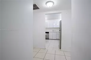 600 Three Islands Blvd, Hallandale Beach, FL 33009 - Photo 7