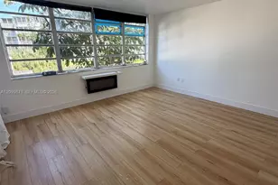 1710 NE 191st St, Miami, FL 33179 - Photo 5