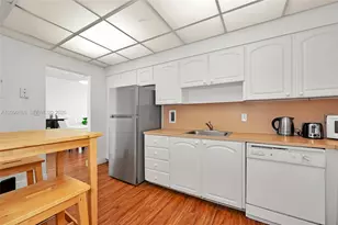 3801 S Ocean Dr, Hollywood, FL 33019 - Photo 39