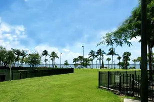 488 NE 18th St, Miami, FL 33132 - Photo 45