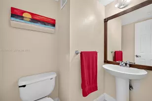 9012 Vineyard Lake Dr, Plantation, FL 33324 - Photo 33