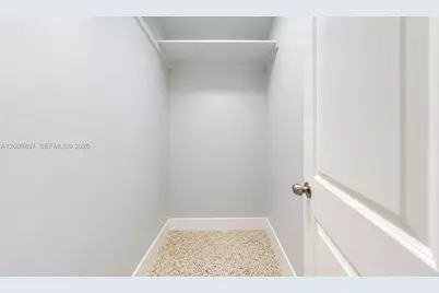 2450 NW 11th St #2450, Miami, FL 33125 - Photo 41