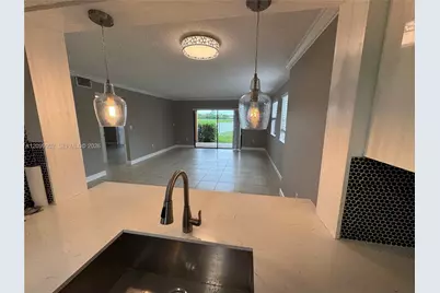 5200 NW 31st Ave #165 J, Fort Lauderdale, FL 33309 - Photo 1