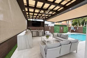 7310 NW 107th Pl, Doral, FL 33178 - Photo 35