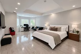 7310 NW 107th Pl, Doral, FL 33178 - Photo 17