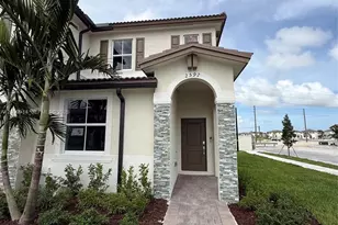 2597 SE 25th Dr, Homestead, FL 33035 - Photo 1