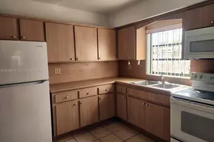 3051 NW 14th St, Miami, FL 33125 - Photo 3