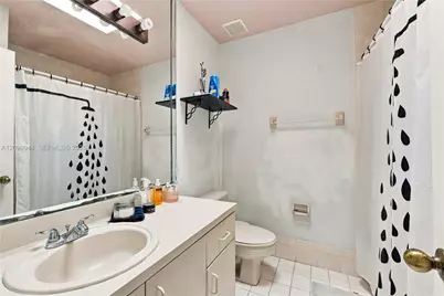 762 NW 123rd Ct, Miami, FL 33182 - Photo 5