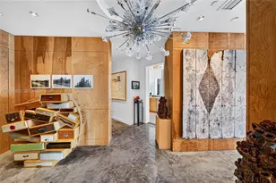 1425 Brickell Ave, Miami, FL 33131 - Photo 11