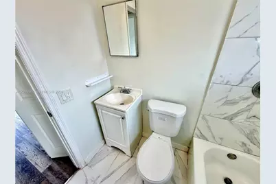 842 NW 8th St #4, Hallandale Beach, FL 33009 - Photo 11