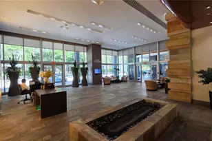 500 Brickell Ave, Miami, FL 33131 - Photo 27