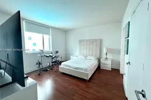 500 Brickell Ave, Miami, FL 33131 - Photo 11