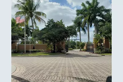 8050 N Nob Hill Rd #204, Tamarac, FL 33321 - Photo 25