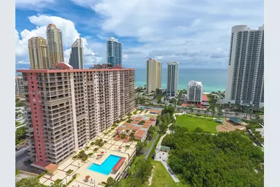 210 174th St #309, Sunny Isles Beach, FL 33160 - Photo 3