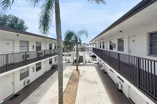 2829 Van Buren St, Hollywood, FL 33020 - Photo 21