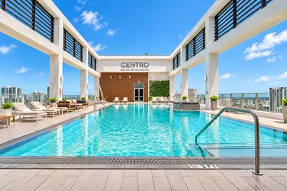 151 SE 1st St #1202, Miami, FL 33131 - Photo 11