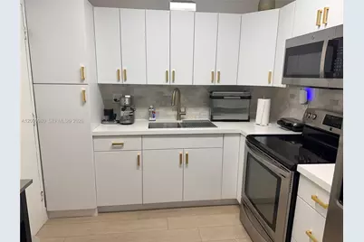 3725 S Ocean Dr #509, Hollywood, FL 33019 - Photo 5