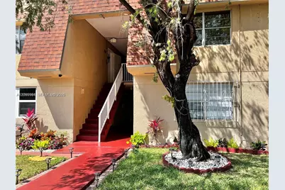 220 NW 107th Ave #101, Miami, FL 33172 - Photo 1