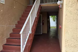 220 NW 107th Ave, Miami, FL 33172 - Photo 3