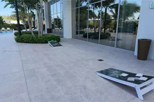 2411 Laguna Cir, North Miami, FL 33181 - Photo 31