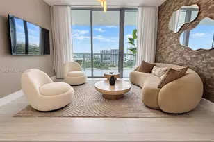 2411 Laguna Cir, North Miami, FL 33181 - Photo 5
