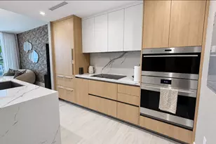 2411 Laguna Cir, North Miami, FL 33181 - Photo 3