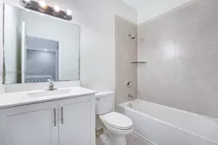 3412 W 106th St, Hialeah, FL 33018 - Photo 13