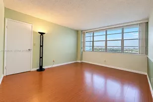 2025 NE 164th St, North Miami Beach, FL 33162 - Photo 11