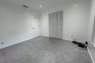 112 Fox Rd, Hollywood, FL 33024 - Photo 13