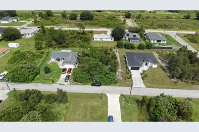 3004 58th St W, Lehigh Acres, FL 33971 - Photo 7