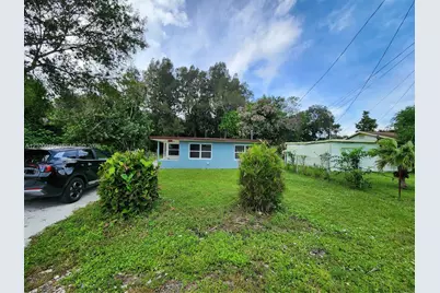 1901 N 49th St, Fort Pierce, FL 34947 - Photo 1