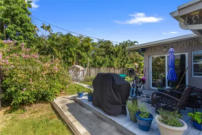 1228 SW 1st Ter, Pompano Beach, FL 33060 - Photo 35