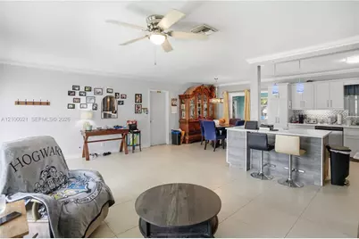 1228 SW 1st Ter, Pompano Beach, FL 33060 - Photo 11