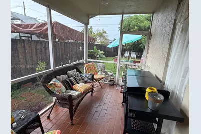 2607 Harding St, Hollywood, FL 33020 - Photo 15