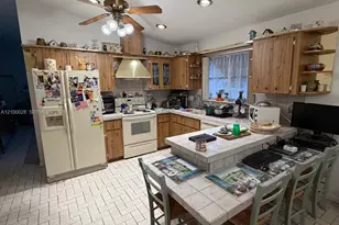 2607 Harding St, Hollywood, FL 33020 - Photo 7