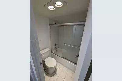 100 Bayview Dr #730, Sunny Isles Beach, FL 33160 - Photo 19
