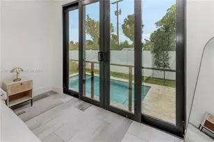 2665 Johnson St, Hollywood, FL 33020 - Photo 23