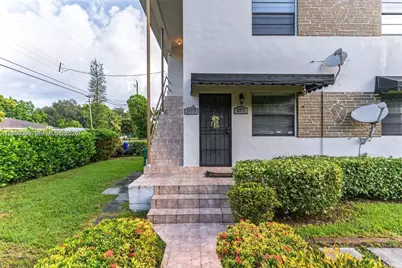 1071 NW 34th St #1, Miami, FL 33127 - Photo 17