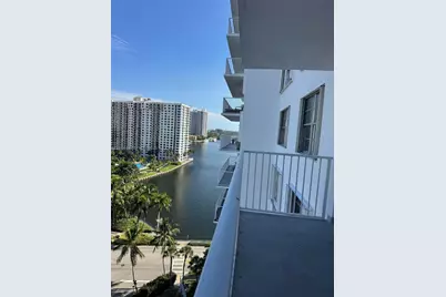 2851 NE 183rd St #1409E, Aventura, FL 33160 - Photo 5