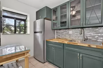 503 Gardens Dr #201, Pompano Beach, FL 33069 - Photo 3
