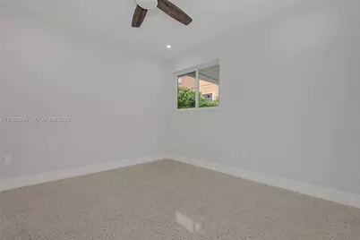 1025 SW 11th St #1025, Miami, FL 33129 - Photo 9