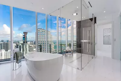 300 Biscayne Boulevard Way #PH6001C, Miami, FL 33131 - Photo 21