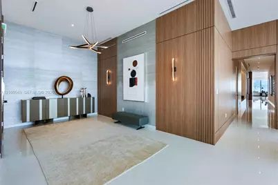300 Biscayne Boulevard Way #PH6001C, Miami, FL 33131 - Photo 5