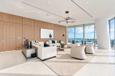 300 Biscayne Boulevard Way #PH6001C, Miami, FL 33131 - Photo 9