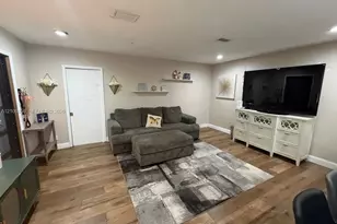 6144 NW 20th Ct, Margate, FL 33063 - Photo 7
