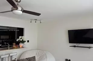 5401 Collins Ave, Miami Beach, FL 33140 - Photo 7